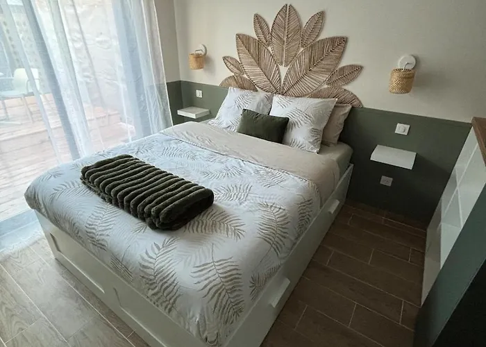 La Barrique Champenoise - And Terrasse * Tours-sur-Marne