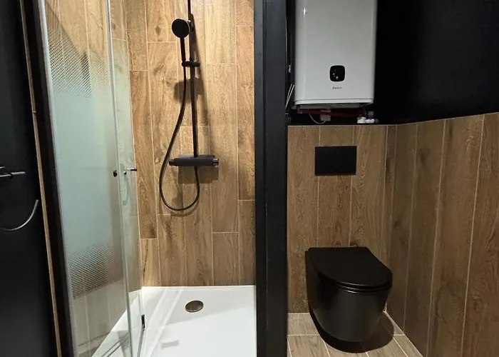 La Barrique Champenoise - And Terrasse דירה *