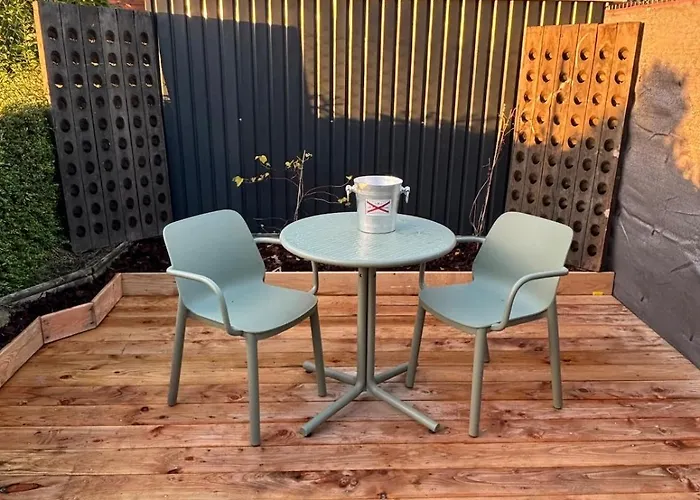 La Barrique Champenoise - And Terrasse דירה *